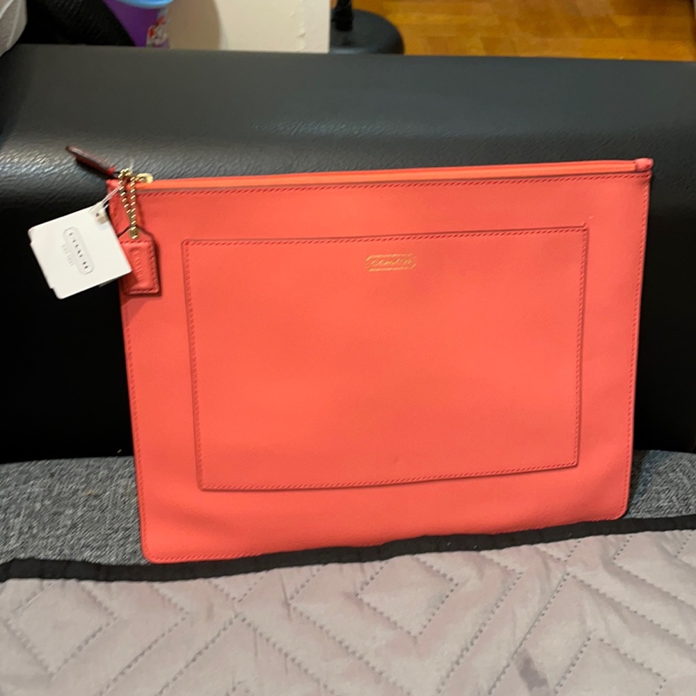 Coach iPad carrier New